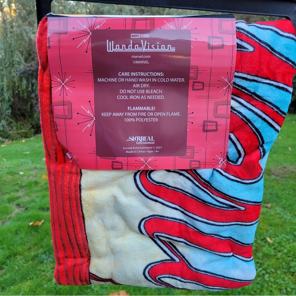 Brand New WandaVision Throw Blanket - Picture 2 of 2